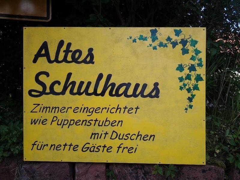 Gastehaus Zum Alten Schulhaus Hotel Милтенберг Стая снимка
